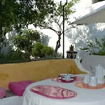 Casa Rustica Com Jardim Privado شقة