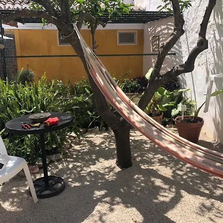 公寓 Casa Rustica Com Jardim Privado