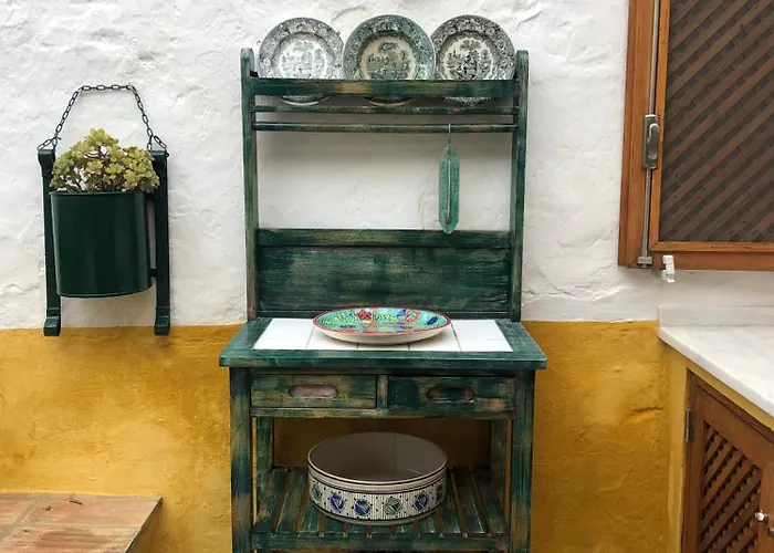 Casa Rustica Com Jardim Privado